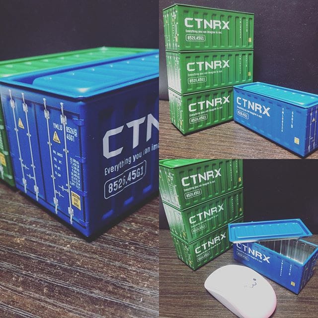 コンテナジョニーも流行に乗ってみました売切続出️ミニチュアコンテナを購入してきました (Instagram)