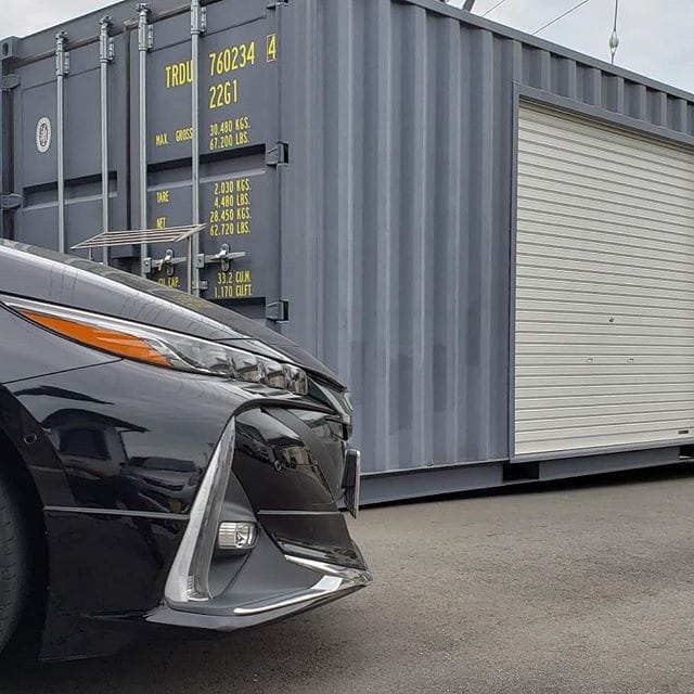 こんにちは(^^)本日は愛知県安城市のハンズホームさんにお邪魔しました。ハンズさんがワクワクするコンテナガレージを近日中にプロデュースします！！好ご期待です(^ー^) 帰りにいつも寄る愛知県民のソールフード「スガキヤ」おやつ替わりの薄口豚骨ラーメンつい食べてしまいます。何故かスプーンフォーク？フォークスプーン？(多分お子様用でしょう) (Instagram)