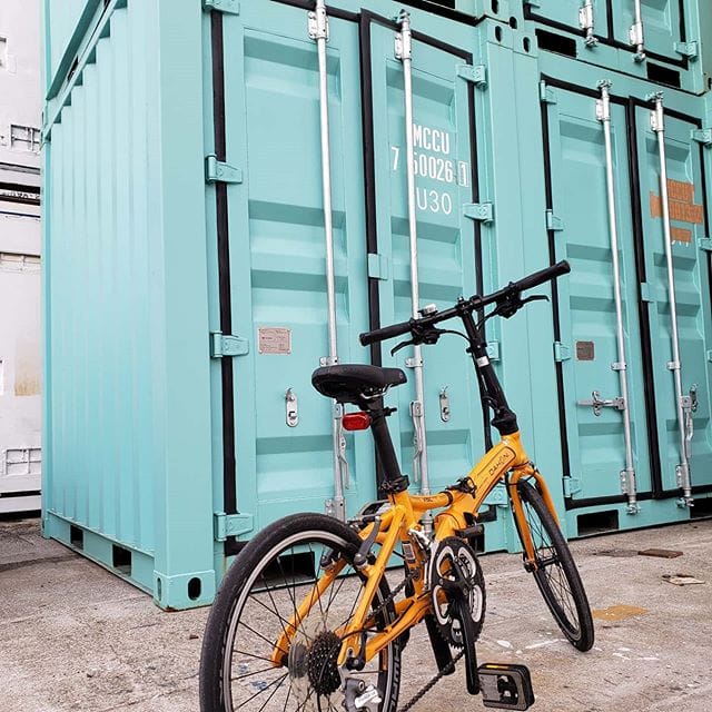 おはようございます(^^)6フィート海上コンテナ新品です!全国持っていきます。他にも10ft、12ft、20ft、40ft、冷凍用のリーファコンテナ、コンテナどうしを繋げて様々な空間にしたり、40ftをカットして短くしたり、窓、シャッター、内装など、気になる方は、メールよりお気軽にお問い合わせ下さい (Instagram)