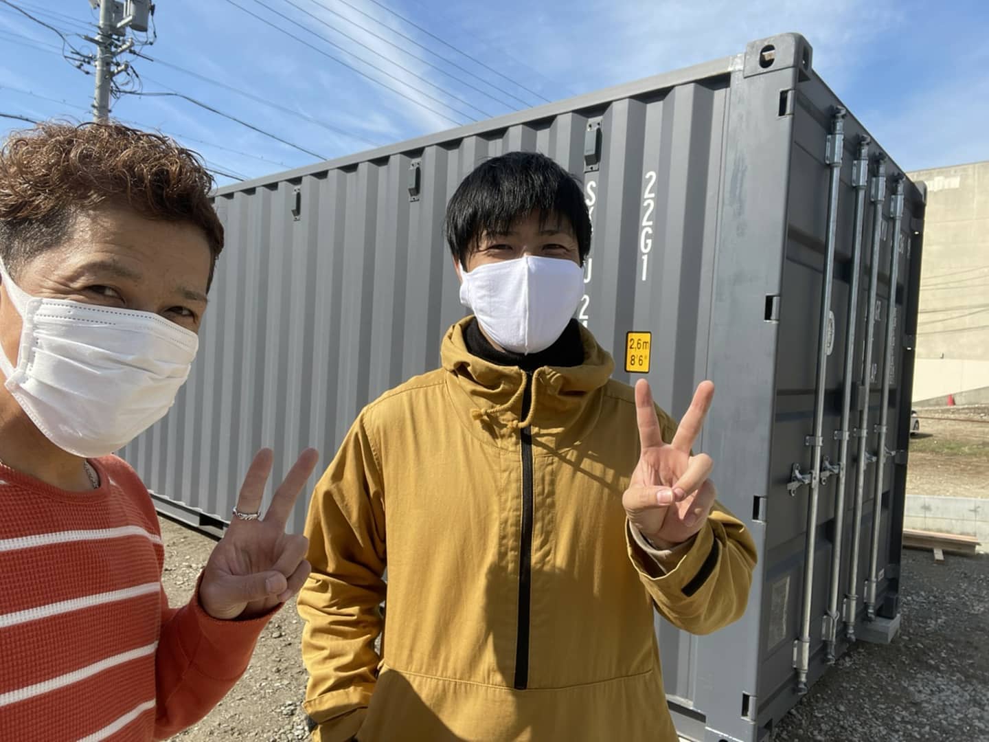 愛知県春日井市️n-works様有り難う御座いました（コーヒーご馳走さまでした️）人気の20ftスタンダード（ワンウェイ）スレートグレーコンテナはそのままご使用される方や、お好みでドアや窓、シャッターをオプションで取り付けたりコンテナハウスやコンテナでお店等にもカスタム致します️お問い合わせの方はDMか090-3556-1000 近藤までお気軽にお問い合わせ下さい️　　　　蟹江展示場　　愛知県海部郡蟹江町大字　　蟹江新田道西66こちらは常駐しておりません。お越しの際は、お手数ですが来店予約をお電話にてお願い致します️090-3556-1000 近藤#ありがとう#感謝#ご縁#愛知県#春日井市#小屋#倉庫#物置#ガレージ#コンテナ#作業部屋 にどうですか？#コンテナ#コンテナハウス#diy#所ジョージ#世田谷ベース#秘密基地#隠れ家#離れ お造りします#バイク好き#車好き#新築 に人気の#マイホーム にも人気の#コンテナジョニー